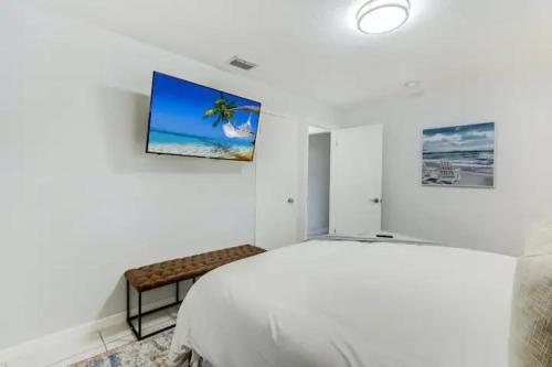 Dania Beach 2BR Vacation Rentals - Florida, United States in Dania Beach, USA