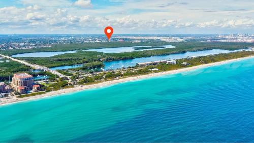 Dania Beach 2BR Vacation Rentals - Florida, United States in Dania Beach, USA
