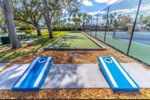 Perfect getaway with pool, hot tub and world class views