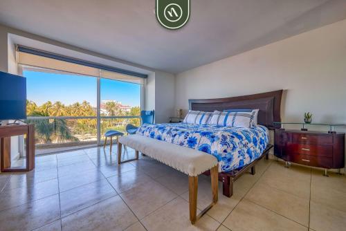 4BR Condo with Private Balcony - Ocean View in Nuevo Vallarta , Mexico