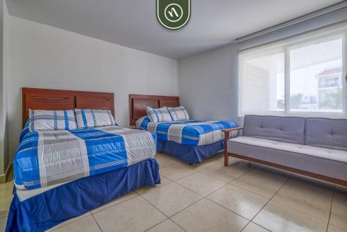 4BR Condo with Private Balcony - Ocean View in Nuevo Vallarta , Mexico