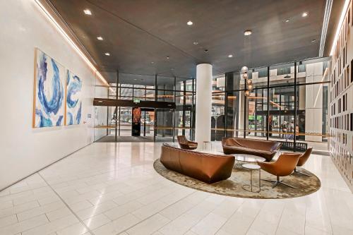 Astra Apartments Docklands - Photo 1
