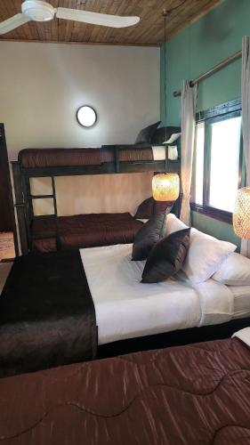2 double beds, 1 bunk bed