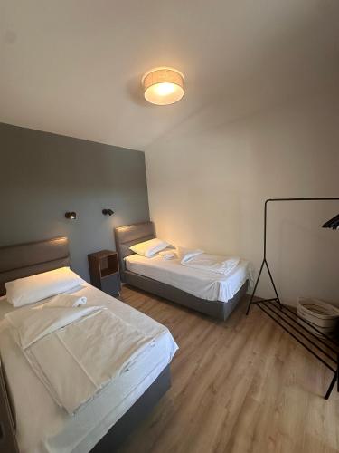 Apartments by the sea Pakostane - Biograd - 23357 - image 2