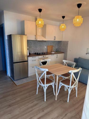 Two-Bedroom Apartment with Terrace and Sea View image 6