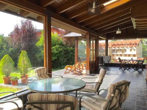 花園, Apart-Hotel Selva Nevada in 塞爾巴阿爾卡拉