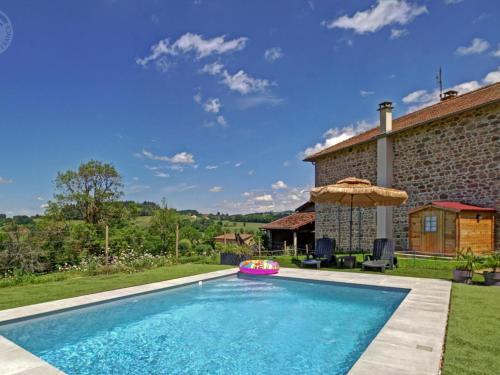 Gîte harmonieux 8 pers avec cheminée et animaux admis - FR-1-496-32 gîte à louer Belmont-de-la-Loire