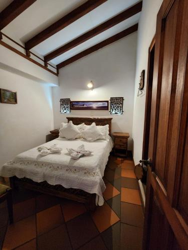 Double Room image 2