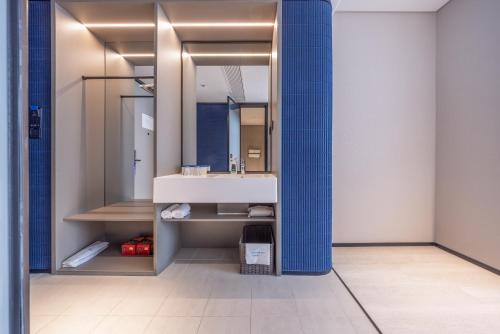 Atour Light Hotel Shanghai Daning International Shibei High-tech Park, Shanghai (foto 4)