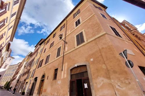 Magical Navona Duplex With Terrace by Halldis, Rome (photo 4)