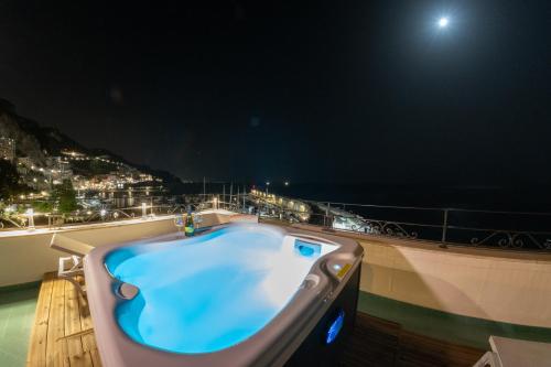 Bañera de hidromasaje, Hotel Aurora in Amalfi City Center