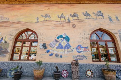 Garden, Yodgorlik Hotel in Margilan