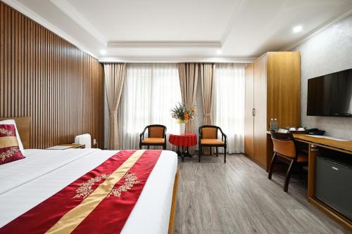 room detail thumbnail 1