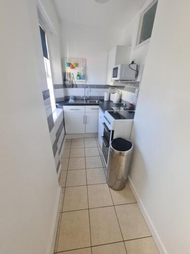 Superior Apartment image 7