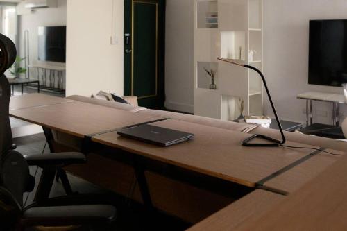 Philosopher's Oasis, 30sec to ZhongXiao Dunhua MRT 哲思淨地 忠孝敦化站步行30秒