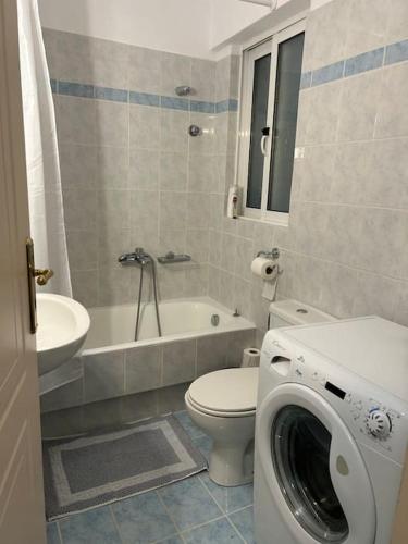 D2 Apartment - Athens Oasis, Atene (foto 7)