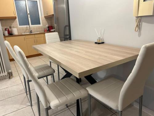 D2 Apartment - Athens Oasis, Atene (foto 10)