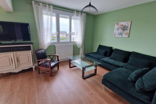 Le gîte de la Sienne (Le gite de la Sienne) in Regneville-Sur-Mer