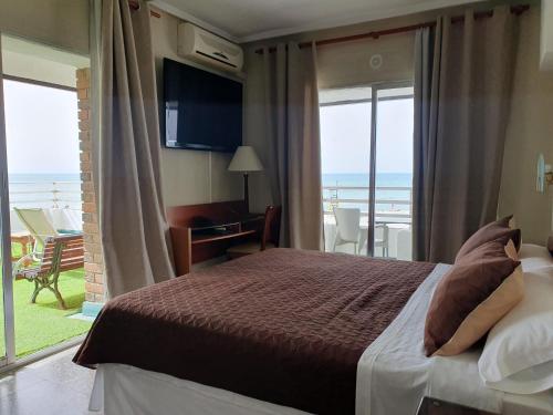 Superior Double Room with Sea View room in Hotel Polamar