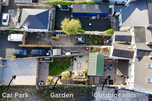NEW - Large Portrush Townhouse, Portrush (fotografie 9)