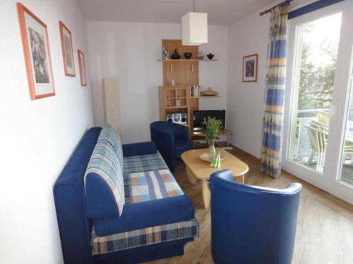 One-Bedroom Apartment with Balcony