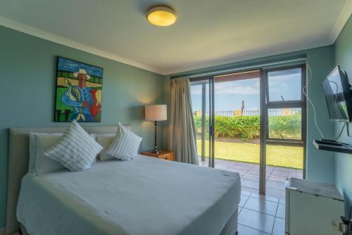 Durban Backpackers Room Type - Twin Room