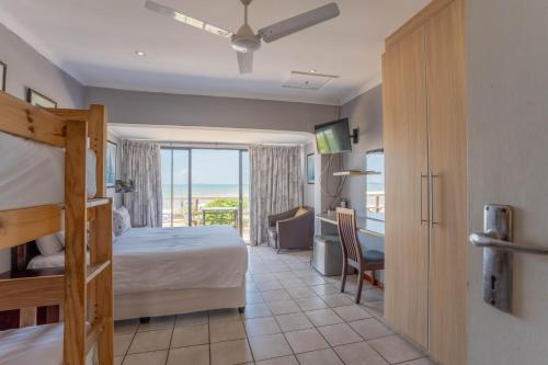Durban Backpackers - Tap to explore photos
