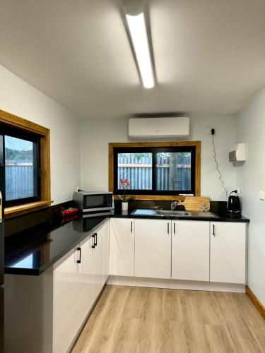 GORGE Chocolates Tiny House in Princetown