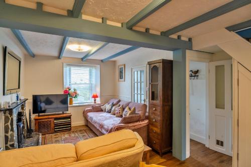 Koplietošanas atpūtas telpa ar TV, Finest Retreats - Greenbank in St Dennis