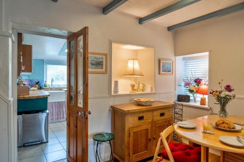 Koplietošanas atpūtas telpa ar TV, Finest Retreats - Greenbank in St Dennis