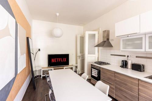 Unique stylish apartment - L3