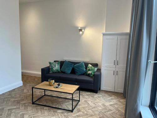 Access Farringdon - image 12
