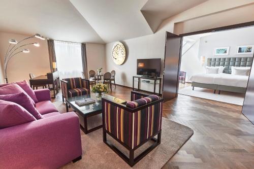 Steigenberger Hotel Herrenhof - image 13