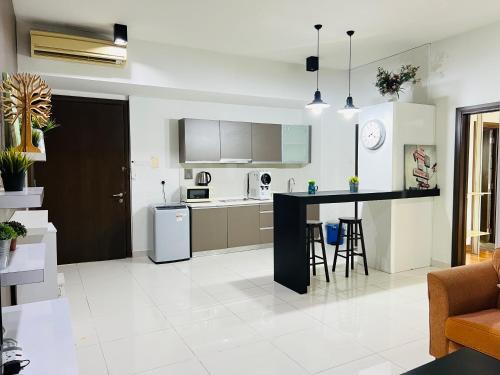 Regalia Suites & Residence studio Apartment by Enjoy your stay