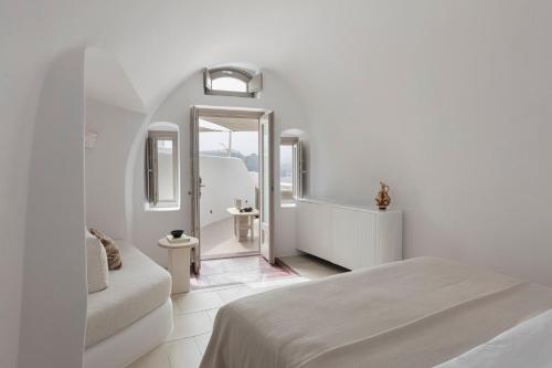 Canaves Oia Boutique Hotel - image 11