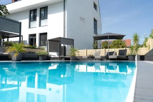 Kracher Hotel Doppelzimmer - inklusive Pool in Illmitz, Österreich