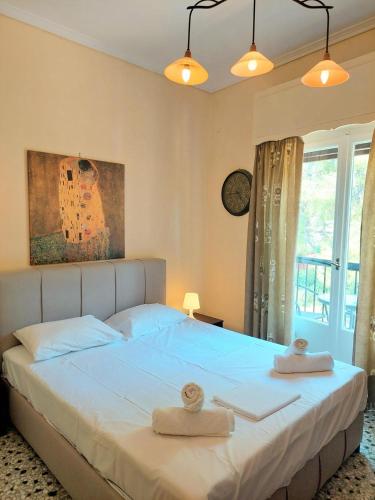 Cozy apartment in Acropolis with roof garden, Atény (fotografie 3)