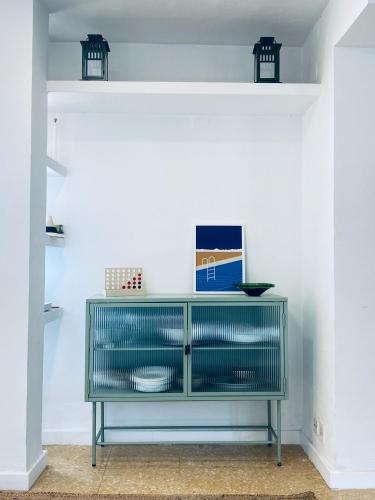 Studio Apartment with Balcony image 3