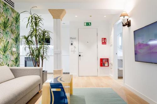 Two-Bedroom Apartment image 6