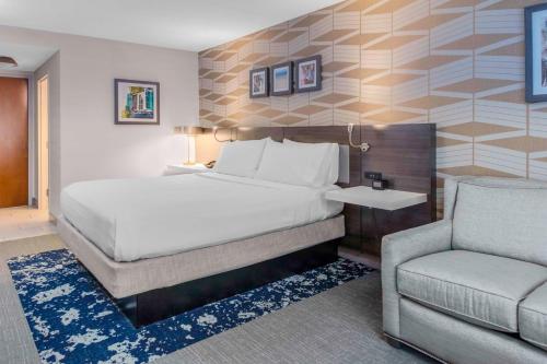 Hilton Garden Inn Freeport Downtown - image 10