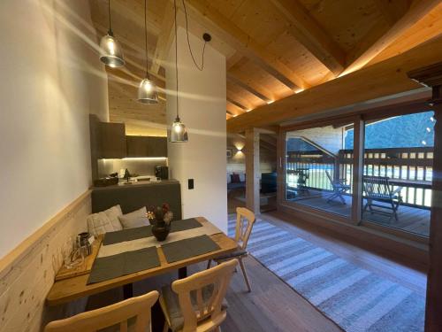 Sleeps 5