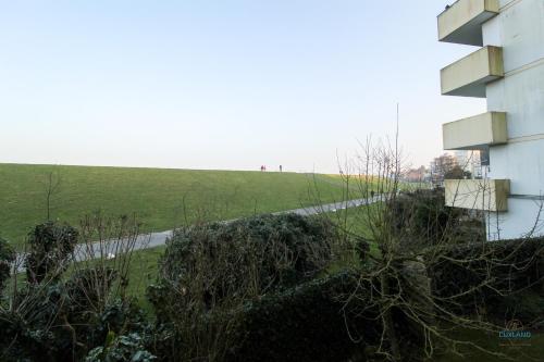 Apartment with Balcony image 9