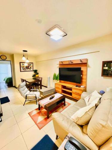 2-bedroom with Balcony in a Resort Setting - H Ivory, Manila