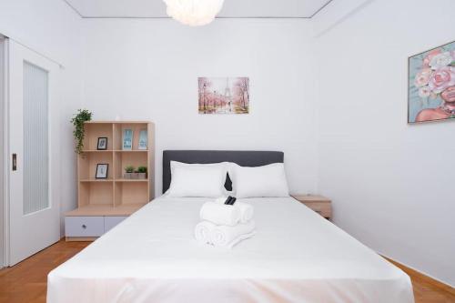 Sea Breeze 2 bedroom Apartment - 10 min walk to beach, Ateny