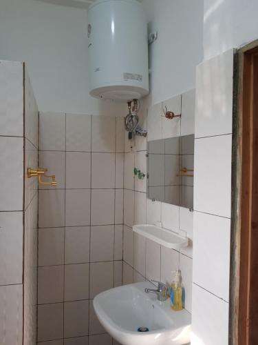 Apartment image 9