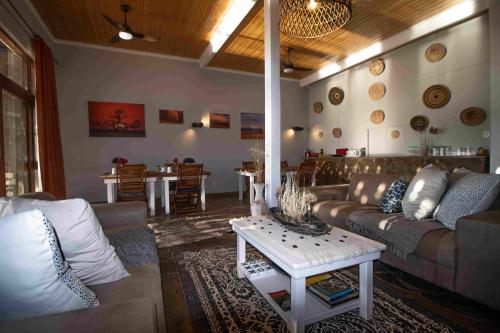 Pub/Hol, Greenfire Desert Lodge in Maltahohe