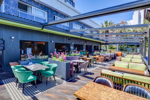 Marti Beach Hotel in Kusadasi