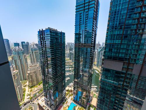 Marina Views - 2BR Luxury Apartment, High Floor, Torch Marina, Dubaj (fotografie 6)