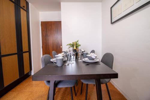 Spacious 2-Bedroom Apartment in Piccadilly 6100P - image 12