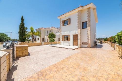 Villa Stephanie Oasis in Sotira